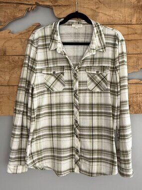 Modish Rebel Cream and Olive Plaid Knit Shirt, Large